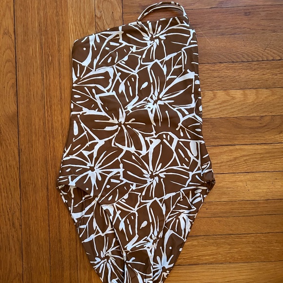 Madewell Double Strap, One Shoulder, One Piece Flora Sepia Abstract Swim Suit - Picture 1 of 10